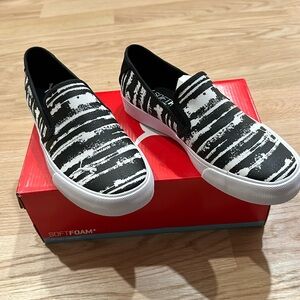 Brand new Bari slipping car stripe